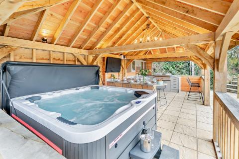 Rose Cottage Hot tub